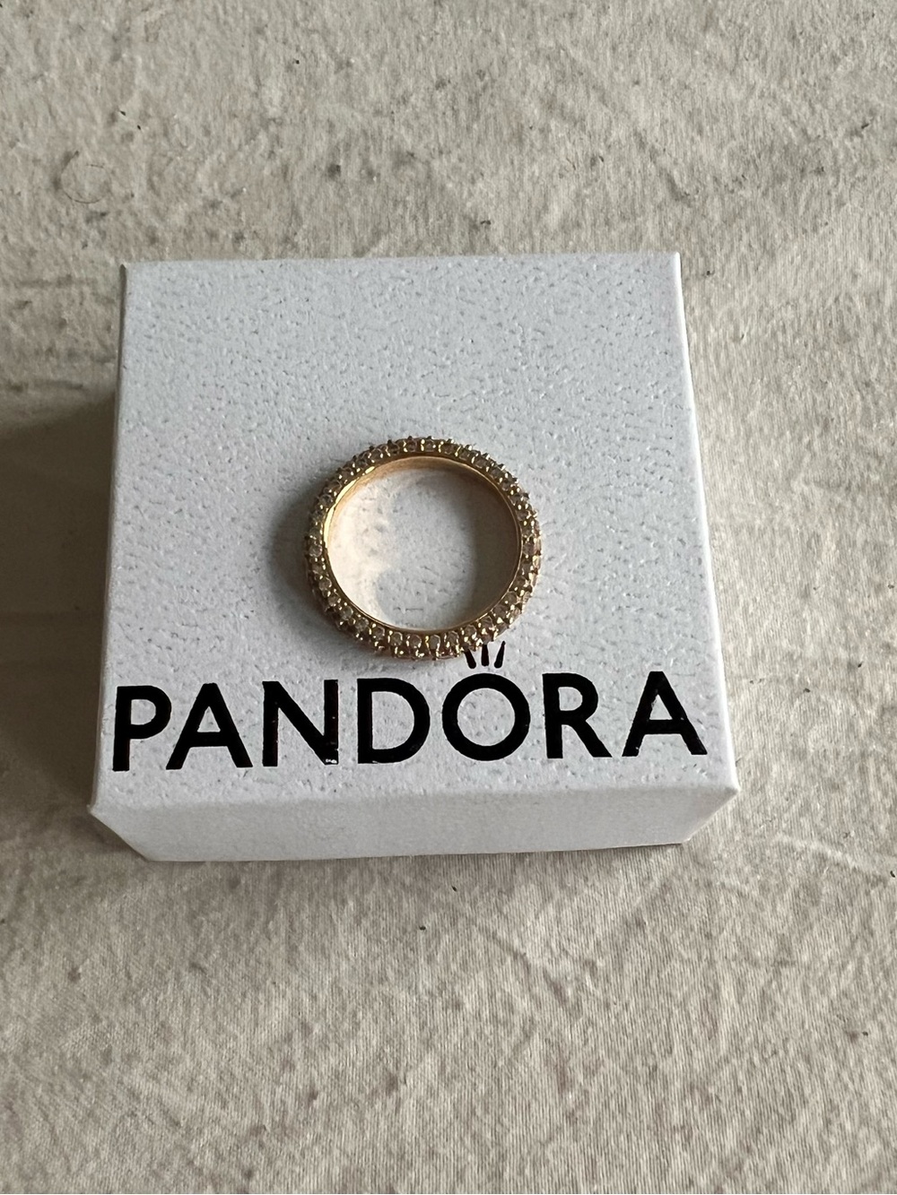 Pandora Ale Met 52 Gold Ring / Size 6. Used once.